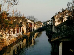 烟雨南湖畔，诗画嘉兴行——一场江南水乡的文化与味蕾之旅