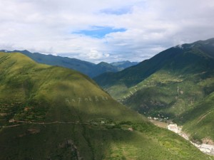 宝鸡到乐山，一场穿越秦巴山水与佛国圣境的自驾朝圣之旅