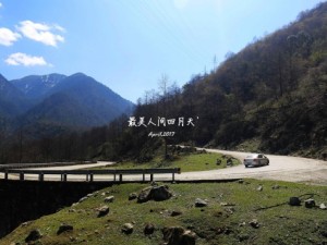 秘境冶勒湖，石棉高原上的蓝宝石，一场与自然的深情邂逅