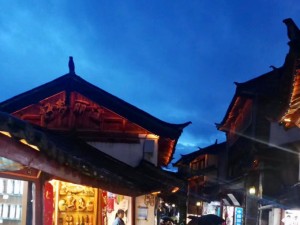 从魔都到彩云之南，上海出发云贵川深度游指南