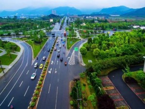 余杭区最新天气实景图，云影流转间，感受今日杭城西部的天气诗篇