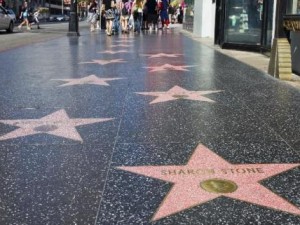 九人行，洛杉矶，阳光、星光与我们的独家记忆