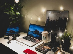 如何下载PS软件到电脑桌面？详细步骤指南
