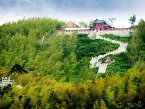 7月贵阳，避暑天堂的清凉之旅，山水间的夏日慢生活