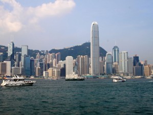 从珠海拱北出发，轻松玩转澳门，你的港澳自由行指南