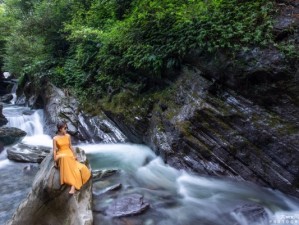 瓦屋山附近旅游，探秘川西绿色方舟，邂逅山水与时光的交响