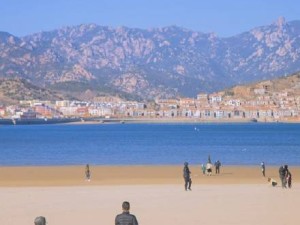 山海相逢处，缆车瞰青岛——青岛旅游缆车索道上的山海诗篇