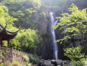 溪口雪窦山，在浙东山水间，赴一场千年禅韵与诗画之约