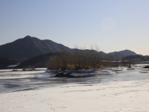 1月游十三陵水库，冰雪锁碧波，历史与自然的冬日对话