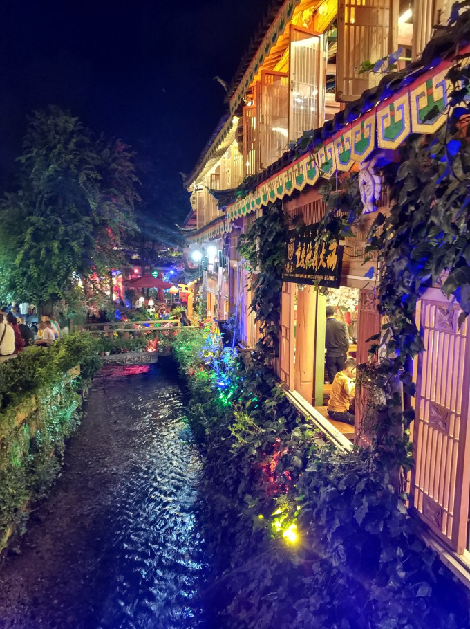 春城暖冬遇上风花雪月，春节期间昆明大理年味与景致全攻略